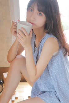 堕落的女教师动漫